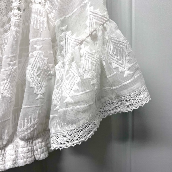 Lulu's White Lace Blouse - Picture 4 of 10